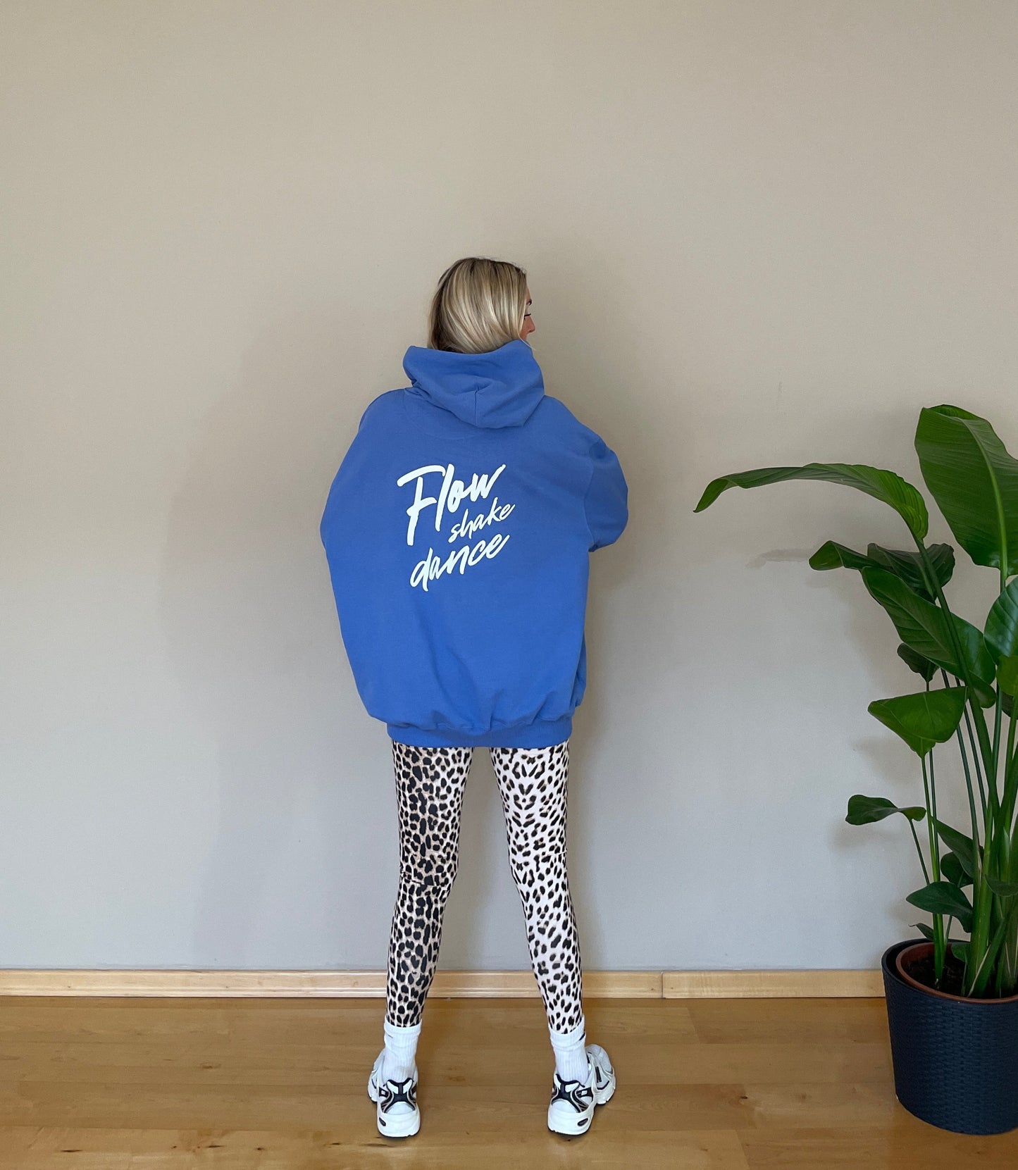 FLOWSHAKEDANCE Hoodie