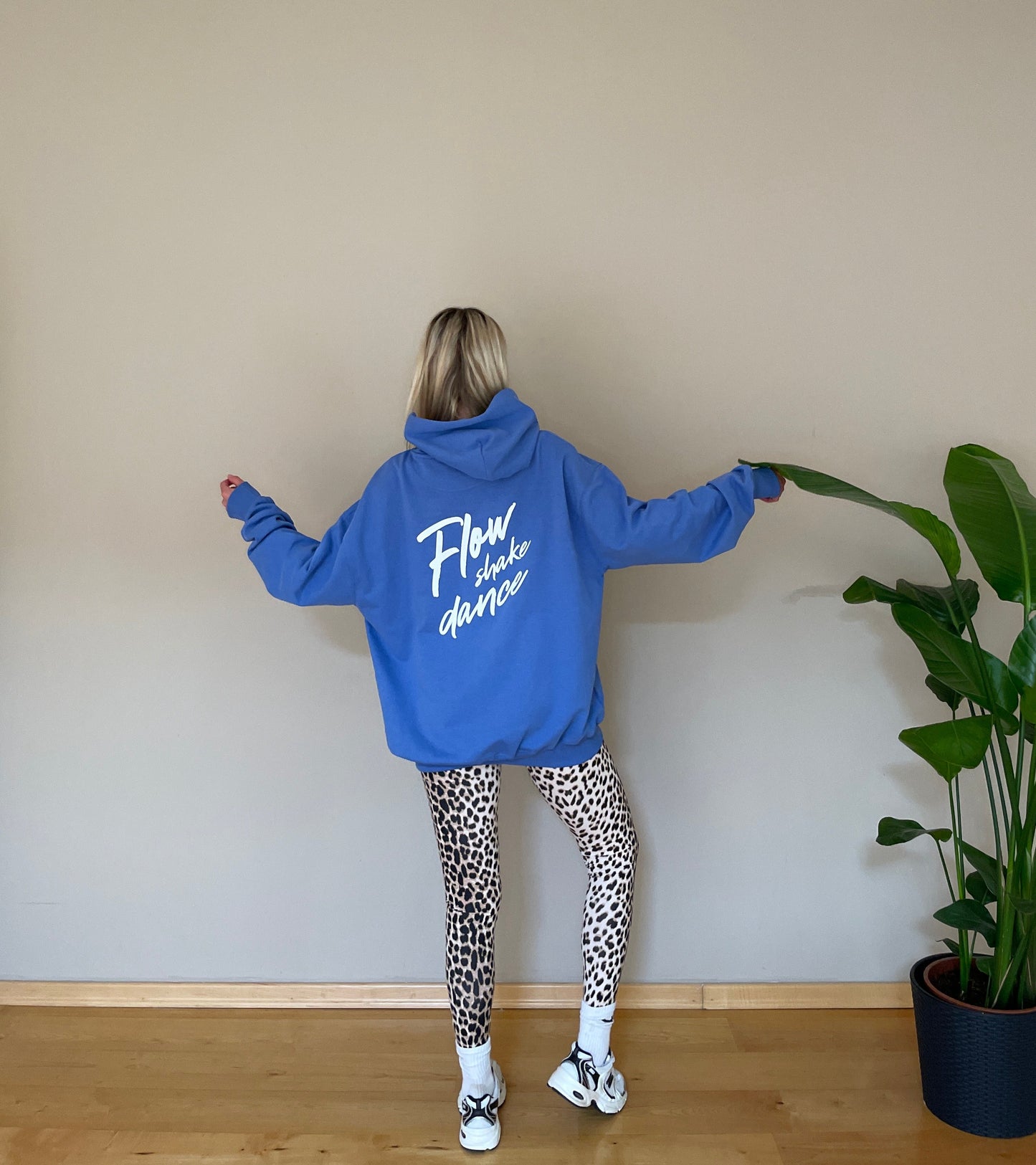 FLOWSHAKEDANCE Hoodie